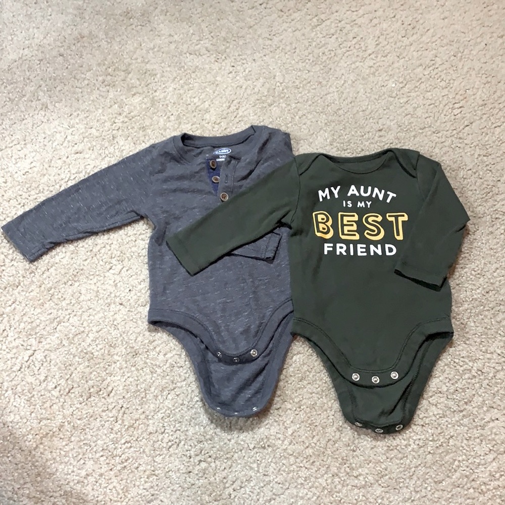 3-6 onesie 2 pieces